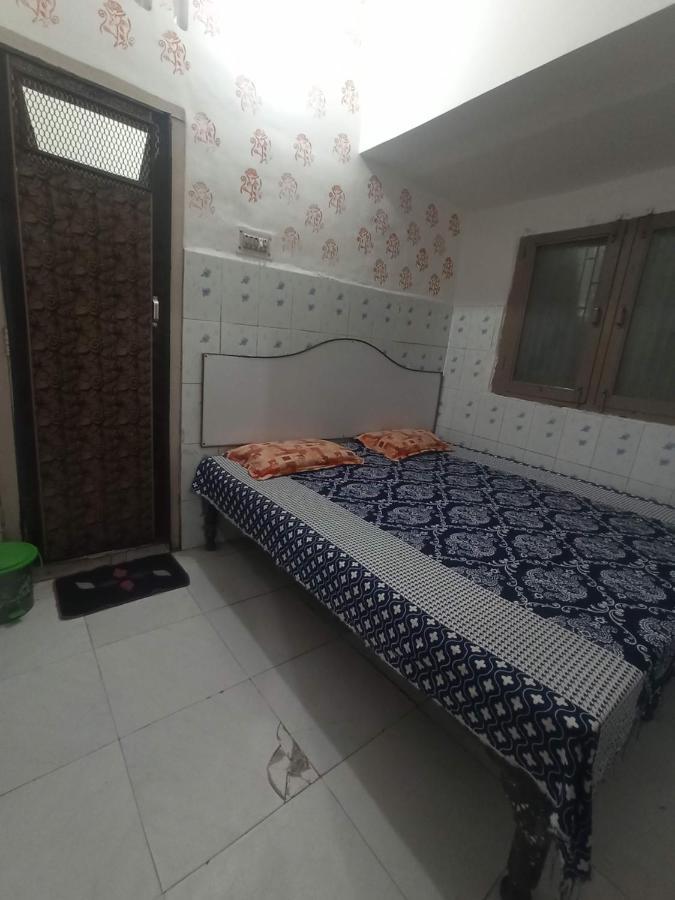 Jahangir Hotel